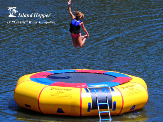 15' Island Hopper classic water trampoline